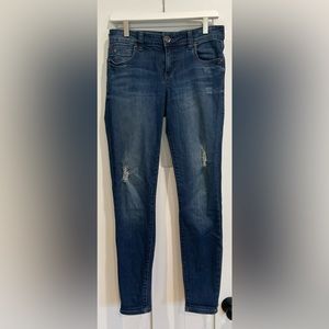 KUT brand. Mia Toothpick Skinny, Size 2.